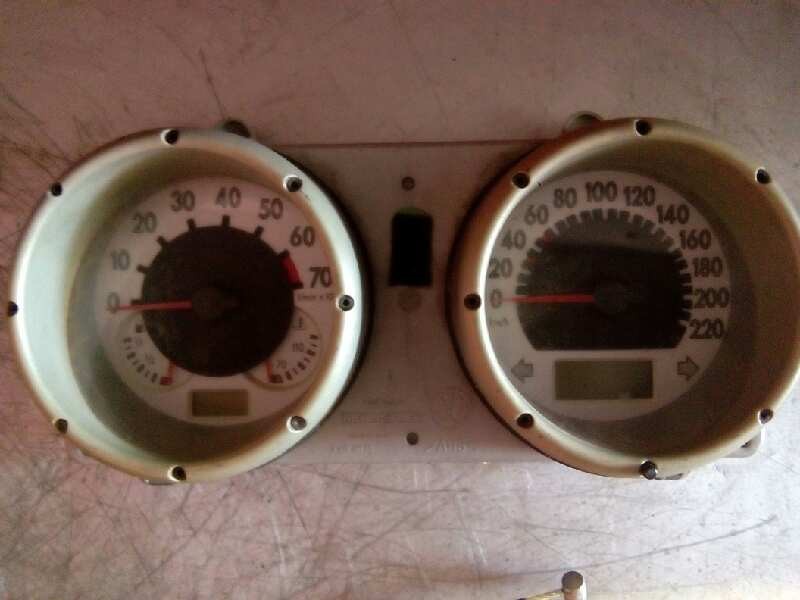 Recambio de cuadro instrumentos para volkswagen polo berlina (6n2) conceptline | 10.99 - 12.02 conceptline | 10.99 - 12.02 refer