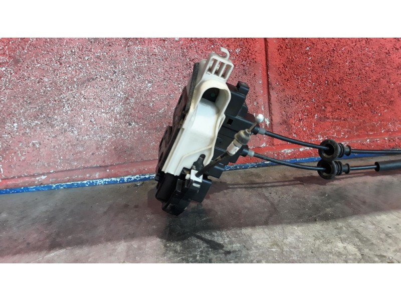 Recambio de cerradura puerta delantera derecha para hyundai i30  | 0.07 - ...  | 0.07 - ... referencia OEM IAM   