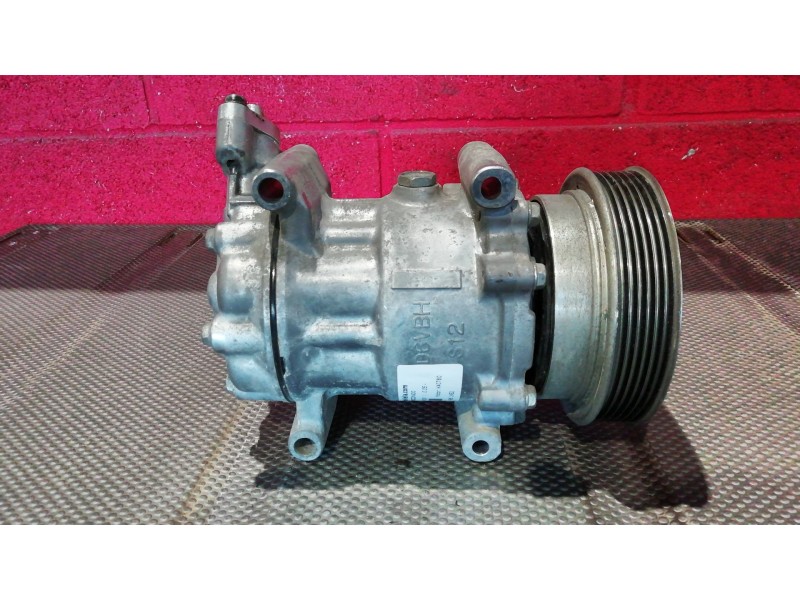 Recambio de compresor aire acondicionado para renault clio iii 1.4 16v | 0.05 - ... 1.4 16v | 0.05 - ... referencia OEM IAM 1452