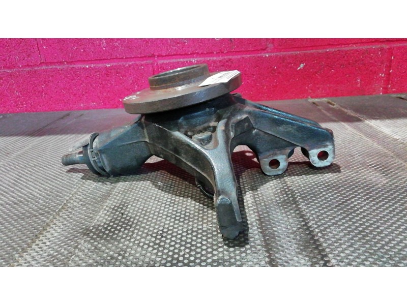 Recambio de mangueta delantera izquierda para citroen c4 picasso 1.6 vti 120 cool referencia OEM IAM   
