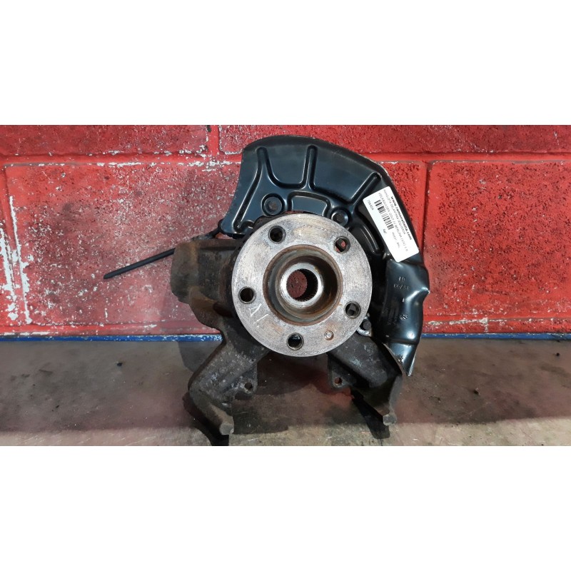 Recambio de mangueta delantera izquierda para volkswagen golf iv berlina (1j1) 1.6 | 0.97 - ... 1.6 | 0.97 - ... referencia OEM 