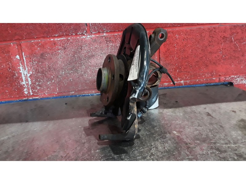 Recambio de mangueta delantera izquierda para volkswagen golf iv berlina (1j1) 1.6 | 0.97 - ... 1.6 | 0.97 - ... referencia OEM 