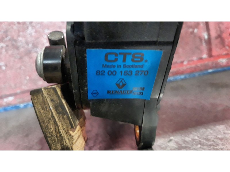 Recambio de potenciometro pedal para renault megane ii classic berlina  | 0.03 - ...  | 0.03 - ... referencia OEM IAM 8200153270