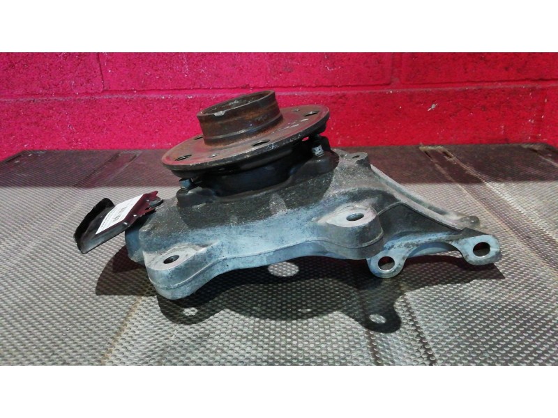 Recambio de mangueta delantera derecha para renault laguna iii referencia OEM IAM    Recambio de mangueta delantera derecha para renault laguna iii referencia OEM IAM