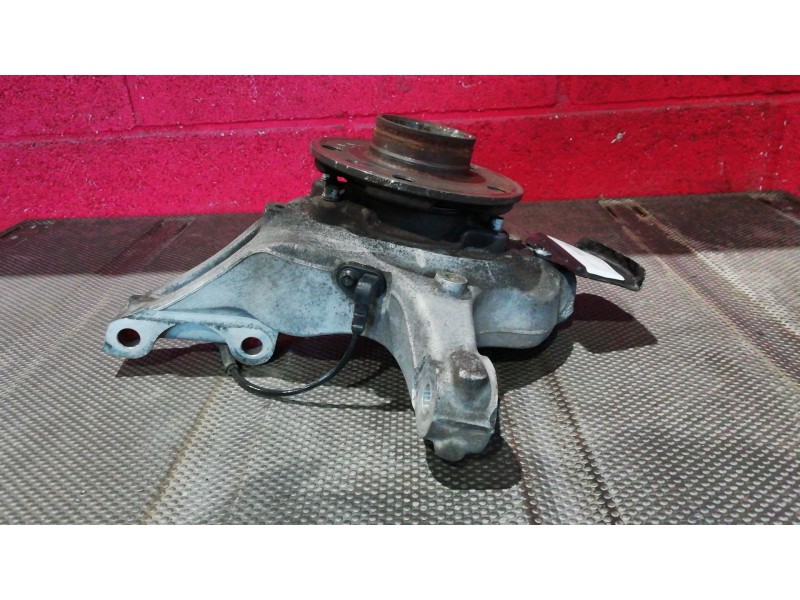 Recambio de mangueta delantera derecha para renault laguna iii referencia OEM IAM    Recambio de mangueta delantera derecha para renault laguna iii referencia OEM IAM