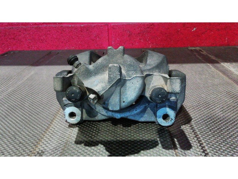 Recambio de pinza freno delantera izquierda para renault laguna iii referencia OEM IAM    Recambio de pinza freno delantera izquierda para renault laguna iii referencia OEM IAM