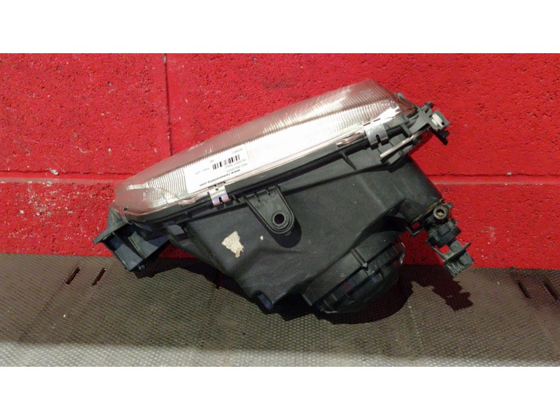 Recambio de faro izquierdo para peugeot 306 referencia OEM IAM    Recambio de faro izquierdo para peugeot 306 referencia OEM IAM