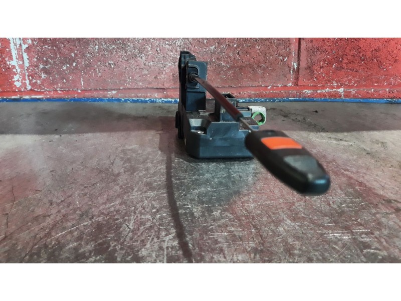 Recambio de cerradura puerta delantera derecha para opel astra g berlina referencia OEM IAM   