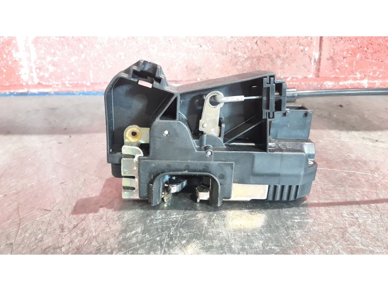 Recambio de cerradura puerta delantera derecha para opel astra g berlina referencia OEM IAM   