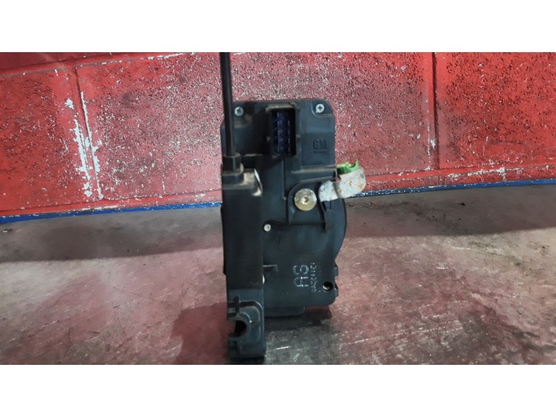 Recambio de cerradura puerta delantera izquierda para opel astra g berlina referencia OEM IAM   