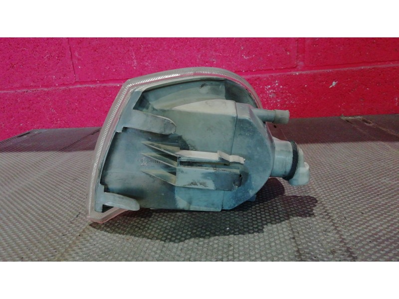 Recambio de piloto delantero derecho para renault espace (j63) referencia OEM IAM    Recambio de piloto delantero derecho para renault espace (j63) referencia OEM IAM