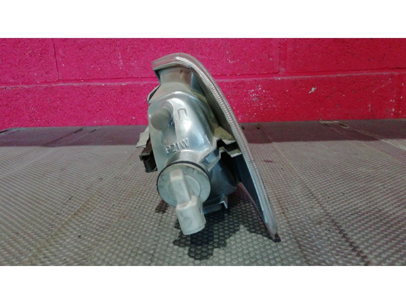 Recambio de piloto delantero derecho para renault espace (j63) referencia OEM IAM    Recambio de piloto delantero derecho para renault espace (j63) referencia OEM IAM