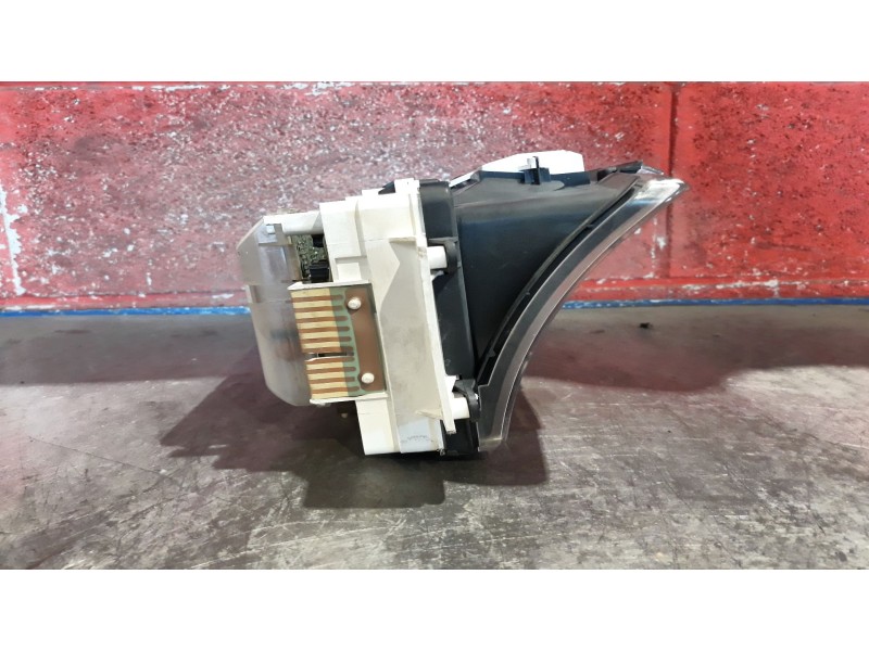 Recambio de cuadro instrumentos para land rover discovery (salljg/lj) 2.5 tdi referencia OEM IAM LR0007002   Recambio de cuadro instrumentos para land rover discovery (salljg/lj) 2.5 tdi referencia OEM IAM LR0007002