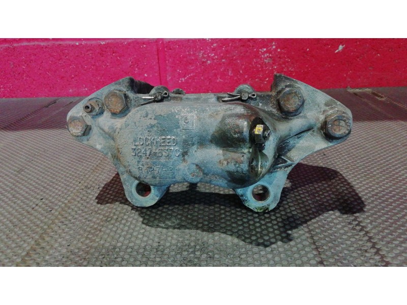 Recambio de pinza freno delantera derecha para land rover discovery (salljg/lj) 2.5 tdi referencia OEM IAM    Recambio de pinza freno delantera derecha para land rover discovery (salljg/lj) 2.5 tdi referencia OEM IAM