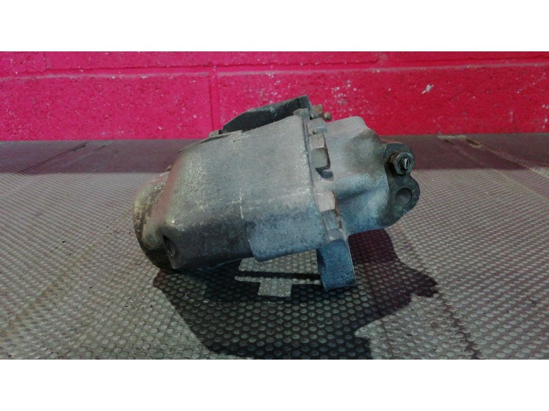 Recambio de pinza freno delantera izquierda para land rover discovery (salljg/lj) 2.5 tdi referencia OEM IAM    Recambio de pinza freno delantera izquierda para land rover discovery (salljg/lj) 2.5 tdi referencia OEM IAM