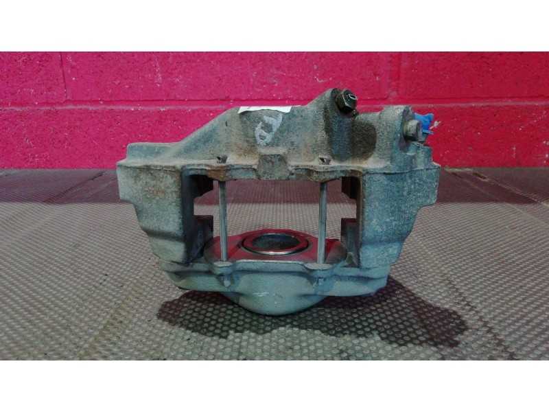 Recambio de pinza freno trasera derecha para land rover discovery (salljg/lj) 2.5 tdi referencia OEM IAM    Recambio de pinza freno trasera derecha para land rover discovery (salljg/lj) 2.5 tdi referencia OEM IAM