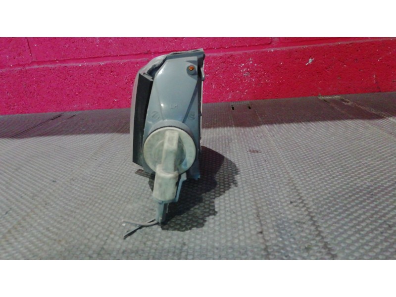 Recambio de piloto delantero izquierdo para renault 19 (b/c/l53)  | 0.92 - 0.96  | 0.92 - 0.96 referencia OEM IAM   