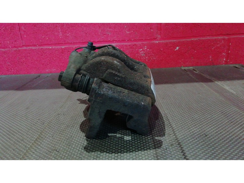 Recambio de pinza freno delantera izquierda para peugeot 407 coupe  | 0.05 - ...  | 0.05 - ... referencia OEM IAM    Recambio de pinza freno delantera izquierda para peugeot 407 coupe  | 0.05 - ...  | 0.05 - ... referencia OEM IAM