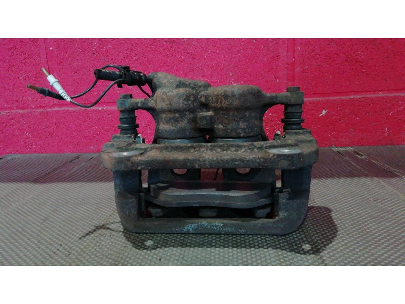 Recambio de pinza freno delantera izquierda para peugeot 407 coupe  | 0.05 - ...  | 0.05 - ... referencia OEM IAM    Recambio de pinza freno delantera izquierda para peugeot 407 coupe  | 0.05 - ...  | 0.05 - ... referencia OEM IAM