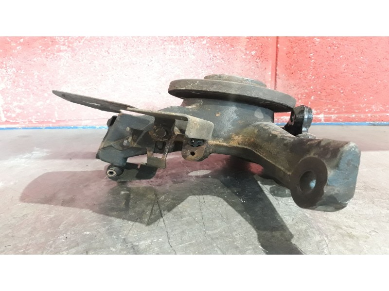 Recambio de mangueta delantera derecha para peugeot 407 coupe  | 0.05 - ...  | 0.05 - ... referencia OEM IAM   