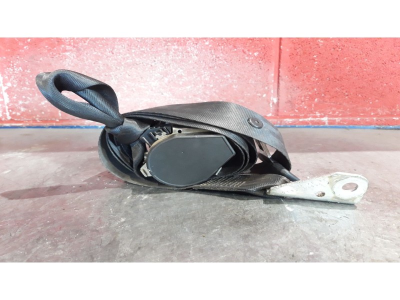 Recambio de cinturon seguridad trasero derecho para seat leon (1p1) 2.0 tdi referencia OEM IAM    Recambio de cinturon seguridad trasero derecho para seat leon (1p1) 2.0 tdi referencia OEM IAM