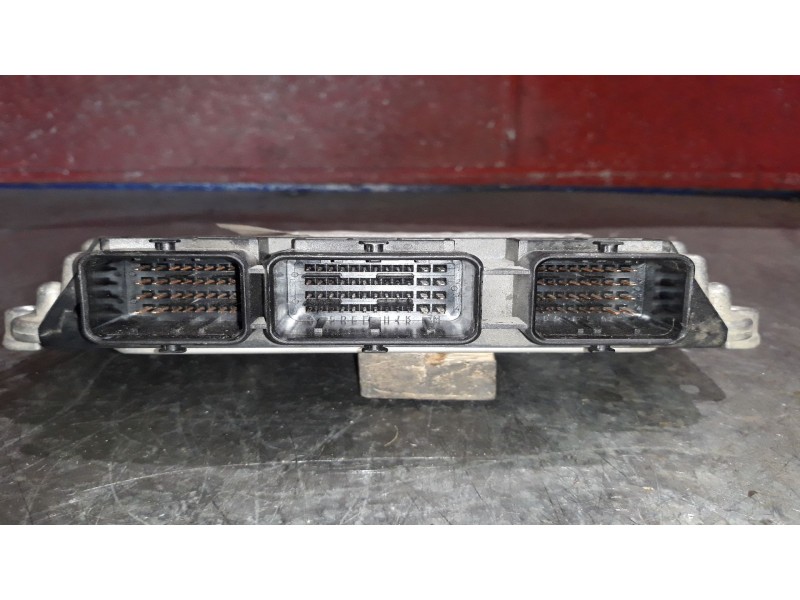 Recambio de centralita motor uce para citroen c4 coupe 1.6 16v hdi fap referencia OEM IAM 9661204380  