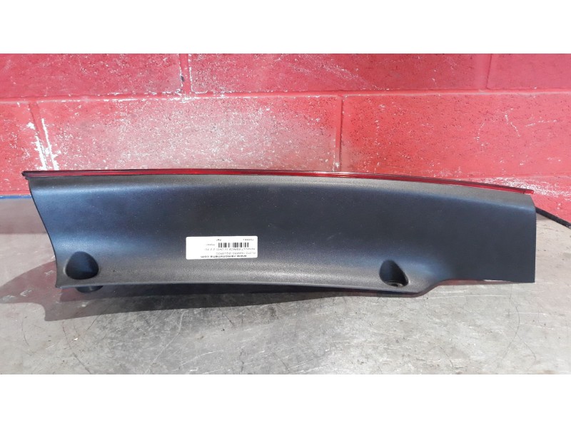 Recambio de piloto trasero izquierdo para renault espace iv (jk0) 2.2 dci turbodiesel | 0.02 - ... 2.2 dci turbodiesel | 0.02 - 