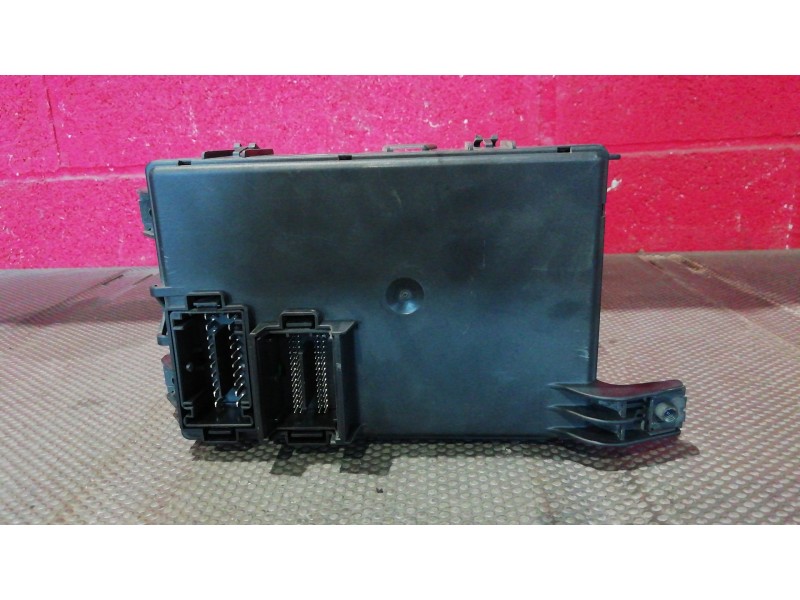Recambio de caja reles fusibles para opel corsa d cosmo | 07.06 - 12.10 cosmo | 07.06 - 12.10 referencia OEM IAM 13265078  