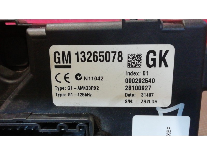 Recambio de caja reles fusibles para opel corsa d cosmo | 07.06 - 12.10 cosmo | 07.06 - 12.10 referencia OEM IAM 13265078  