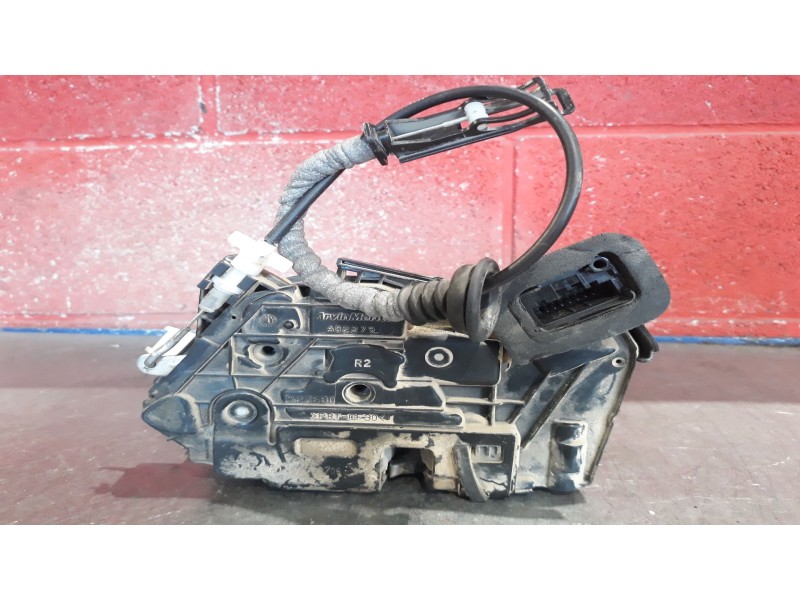 Recambio de cerradura puerta delantera derecha para volkswagen polo (6r1)  | 0.09 - ...  | 0.09 - ... referencia OEM IAM    Recambio de cerradura puerta delantera derecha para volkswagen polo (6r1)  | 0.09 - ...  | 0.09 - ... referencia OEM IAM