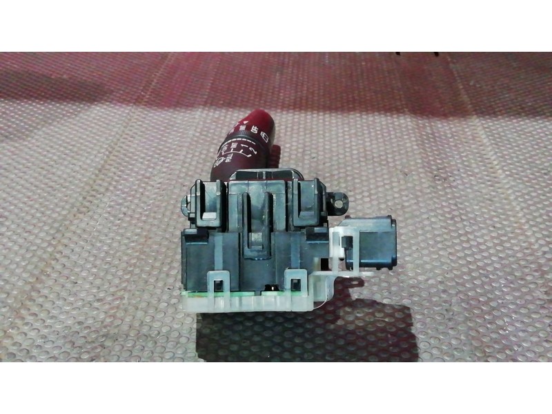 Recambio de mando limpia para mazda 6 berlina (gg) 2.0 diesel cat | 0.02 - ... 2.0 diesel cat | 0.02 - ... referencia OEM IAM   