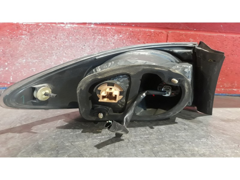 Recambio de piloto trasero derecho para mazda 6 berlina (gg) 2.0 diesel cat | 0.02 - ... 2.0 diesel cat | 0.02 - ... referencia 
