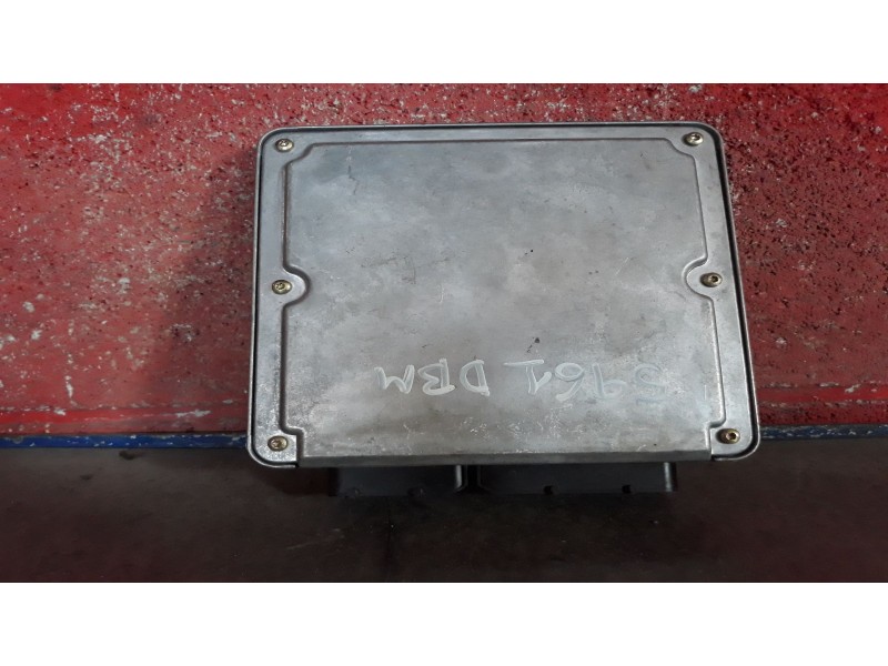 Recambio de centralita motor uce para volkswagen passat berlina (3b2) 1.9 tdi | 0.96 - ... 1.9 tdi | 0.96 - ... referencia OEM I