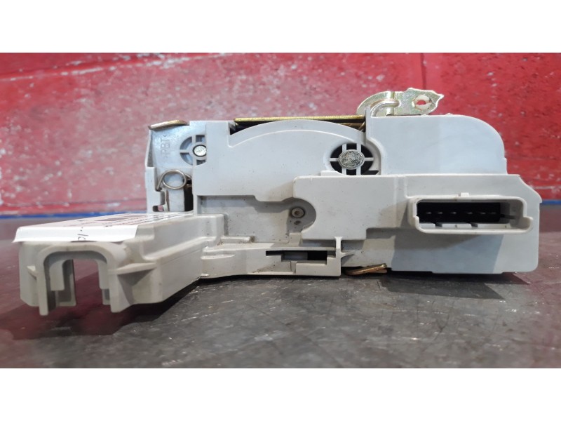 Recambio de cerradura puerta delantera derecha para peugeot 307 break / sw (s1)  | ...  | ... referencia OEM IAM   