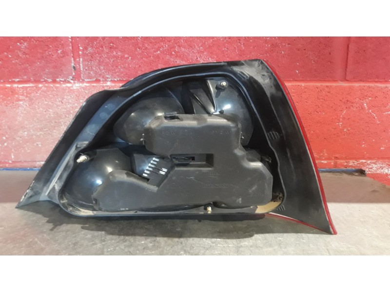 Recambio de piloto trasero izquierdo para rover 200 214 si referencia OEM IAM   