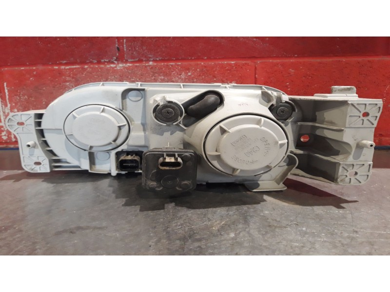 Recambio de faro derecho para hyundai coupe (j2) 1.6 16v cat | 0.96 - 0.99 1.6 16v cat | 0.96 - 0.99 referencia OEM IAM   
