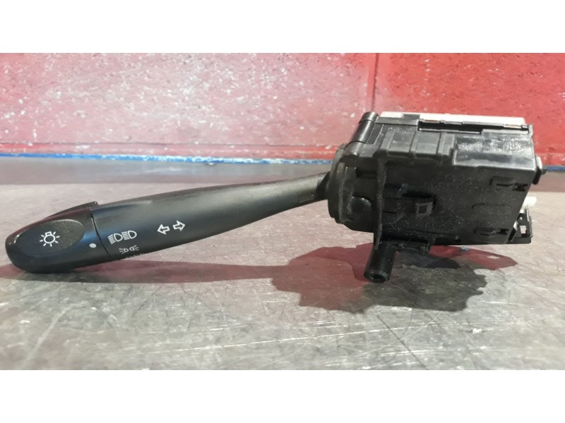 Recambio de mando luces para hyundai getz (tb)  | 0.02 - 0.09  | 0.02 - 0.09 referencia OEM IAM   