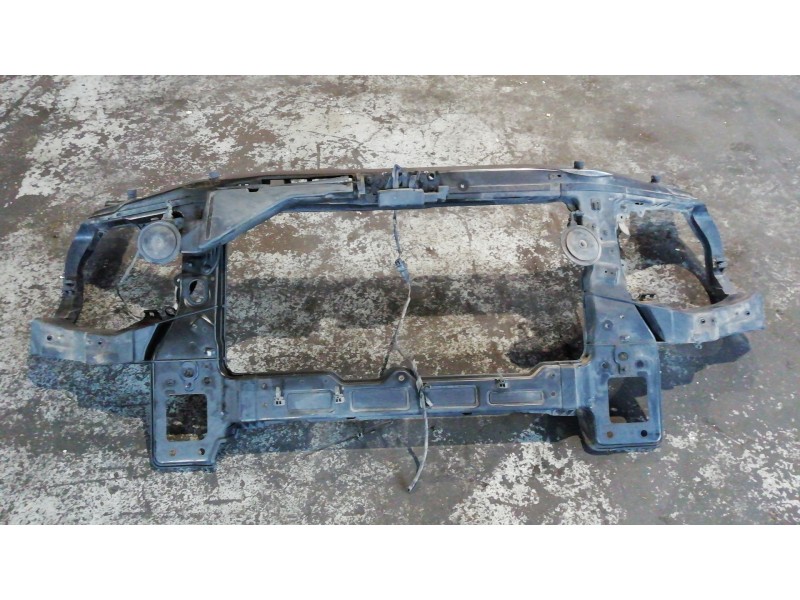 Recambio de panel frontal para hyundai i800 2.5 crdi vgt style referencia OEM IAM   