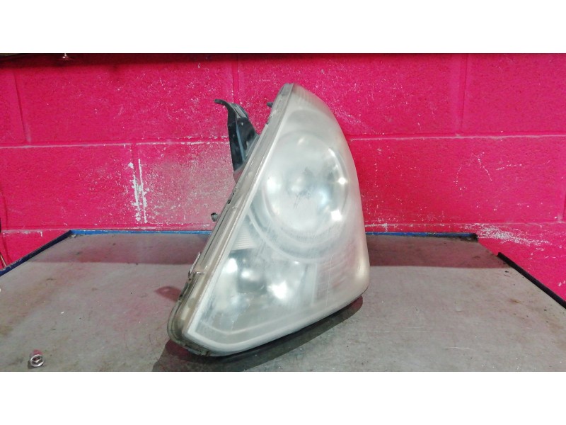 Recambio de faro izquierdo para hyundai i800 2.5 crdi vgt style referencia OEM IAM    Recambio de faro izquierdo para hyundai i800 2.5 crdi vgt style referencia OEM IAM