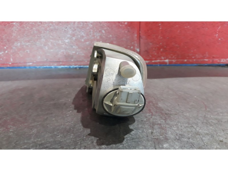 Recambio de piloto delantero derecho para citroen saxo 1.4 exclusive referencia OEM IAM   