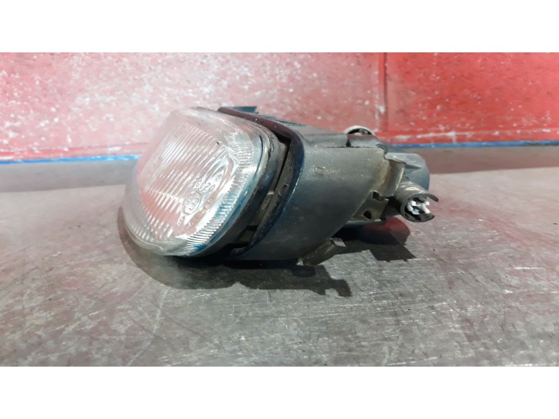 Recambio de faro antiniebla derecho para renault megane scenic alize 1.6e referencia OEM IAM   