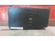Recambio de caja reles fusibles para renault megane ii (bm0/1_, cm0/1_) 1.9 dci referencia OEM IAM 8200305575 UCH X84N2INT  2