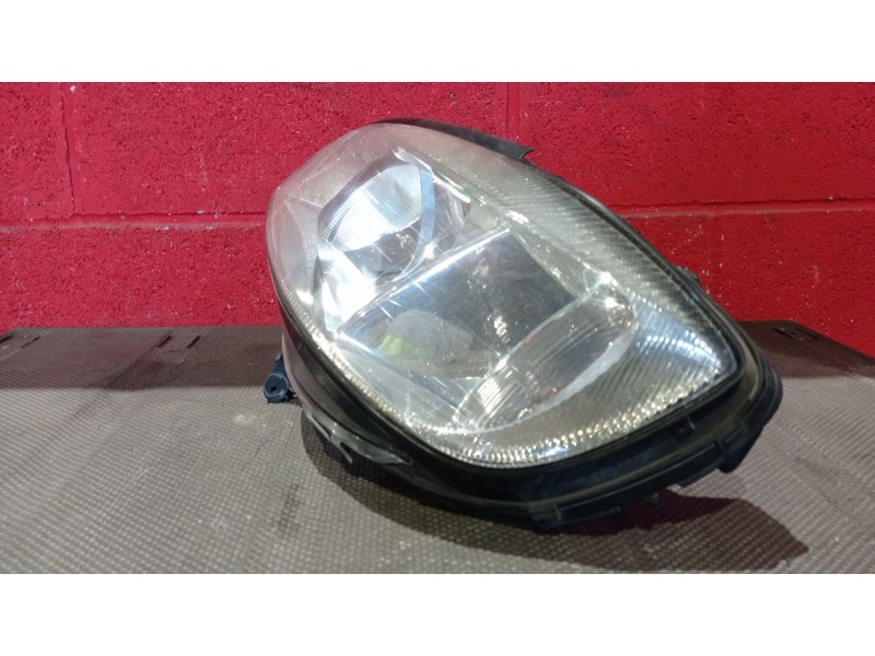 Recambio de faro izquierdo para opel zafira a  | 0.99 - 0.05  | 0.99 - 0.05 referencia OEM IAM   