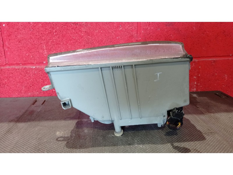 Recambio de faro izquierdo para seat toledo (1l) 1.8 cat (rp) | 0.91 - ... 1.8 cat (rp) | 0.91 - ... referencia OEM IAM   