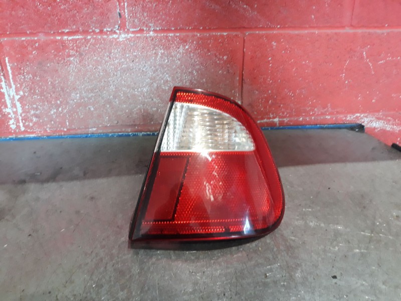 Recambio de piloto trasero derecho para seat cordoba berlina (6k2) referencia OEM IAM   