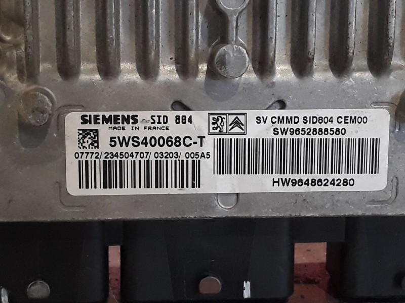 Recambio de centralita motor uce para citroen c3 referencia OEM IAM 5WS40068CT 9652888580 9648624280 Recambio de centralita motor uce para citroen c3 referencia OEM IAM 5WS40068CT 9652888580 9648624280