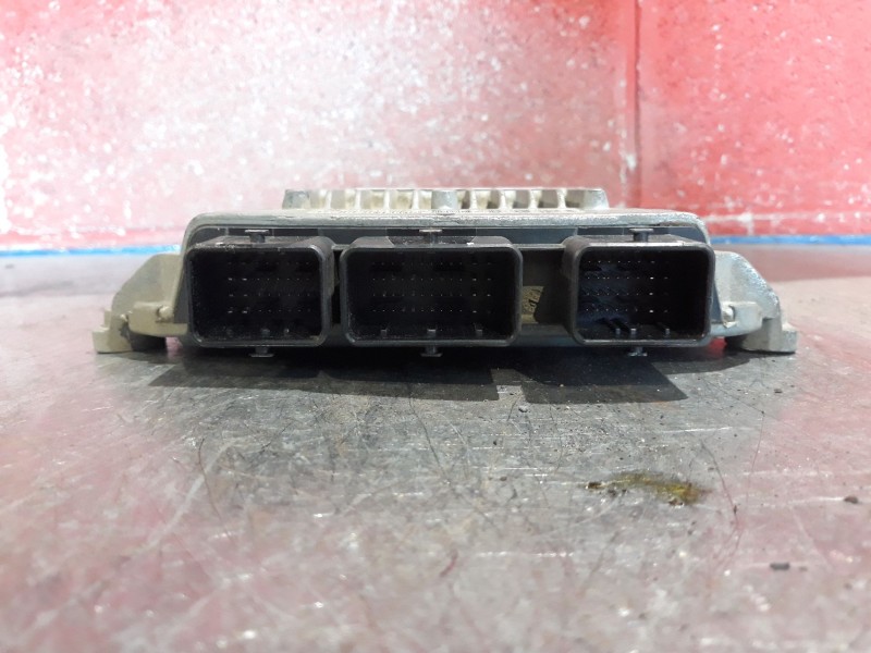 Recambio de centralita motor uce para citroen c3 referencia OEM IAM 5WS40068CT 9652888580 9648624280 Recambio de centralita motor uce para citroen c3 referencia OEM IAM 5WS40068CT 9652888580 9648624280