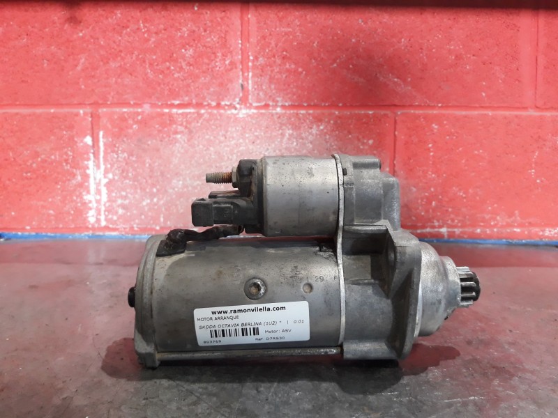 Recambio de motor arranque para skoda octavia berlina (1u2)  | 0.01 - ...  | 0.01 - ... referencia OEM IAM D7RS30 02A911024B 