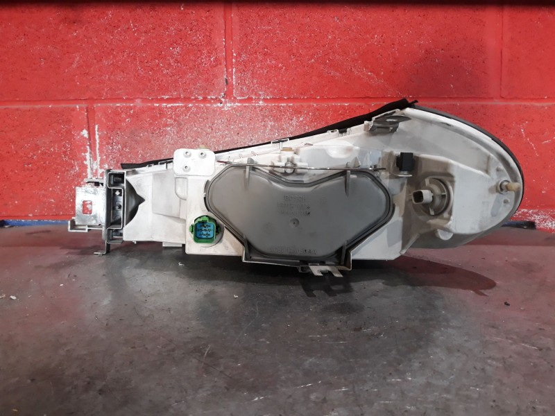 Recambio de faro derecho para ford mondeo berlina (gd) referencia OEM IAM    Recambio de faro derecho para ford mondeo berlina (gd) referencia OEM IAM