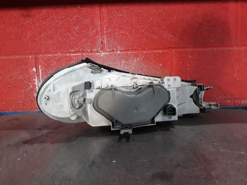 Recambio de faro izquierdo para ford mondeo berlina (gd) referencia OEM IAM   